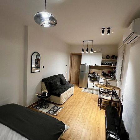 La Maison D'Ulysse Apartment Волос Екстериор снимка